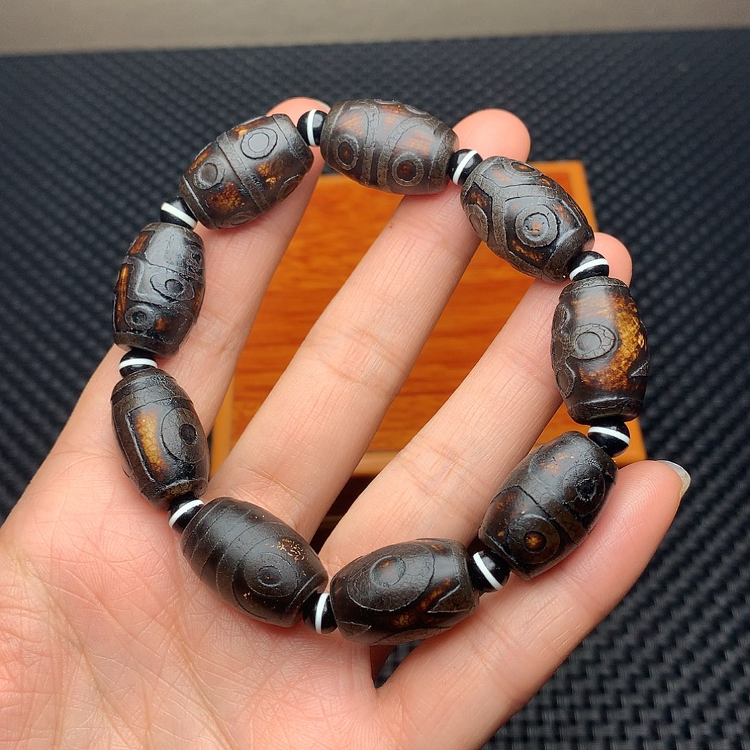 ****鹏玛瑙/玉髓未镶嵌手链