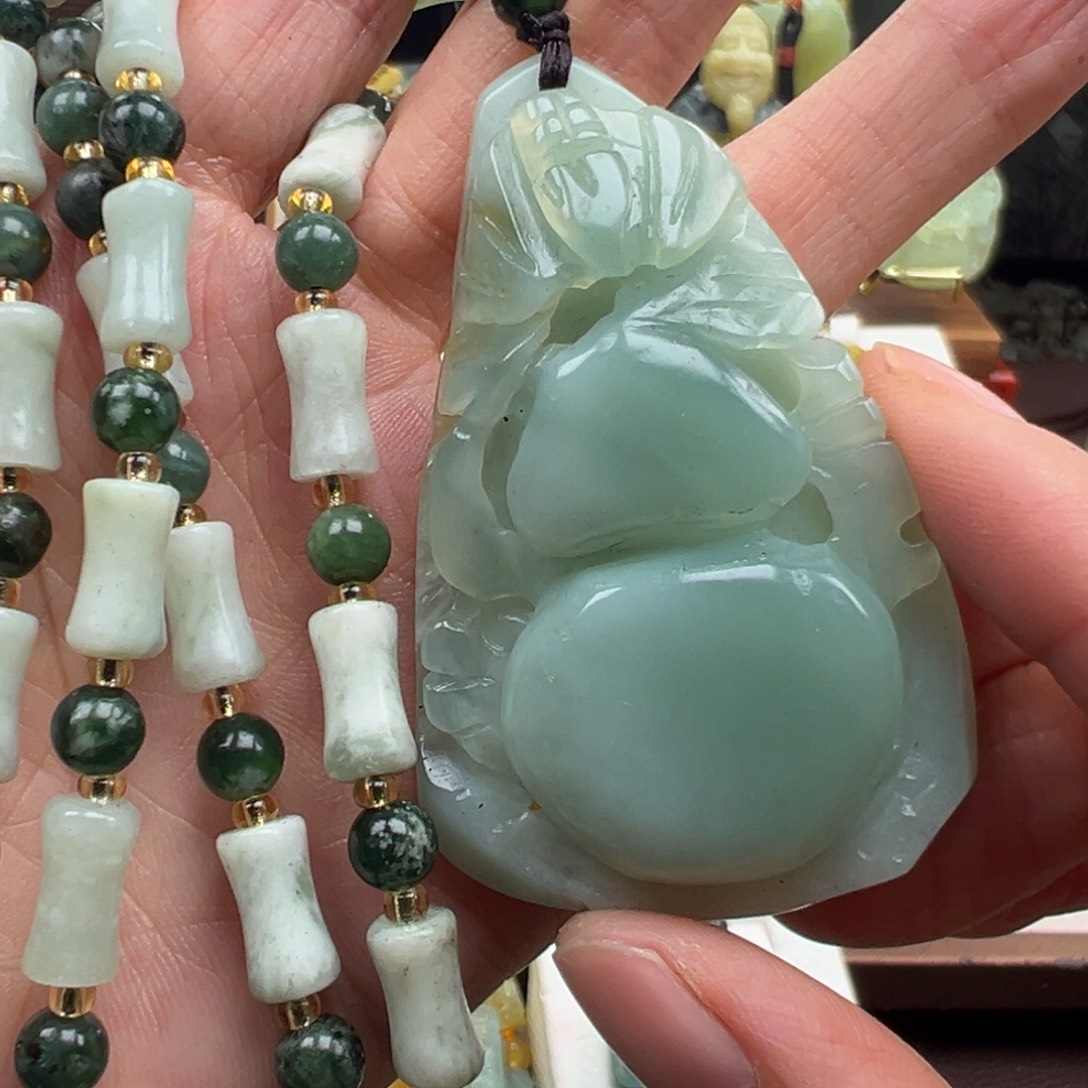 岫玉未镶嵌挂件挂件