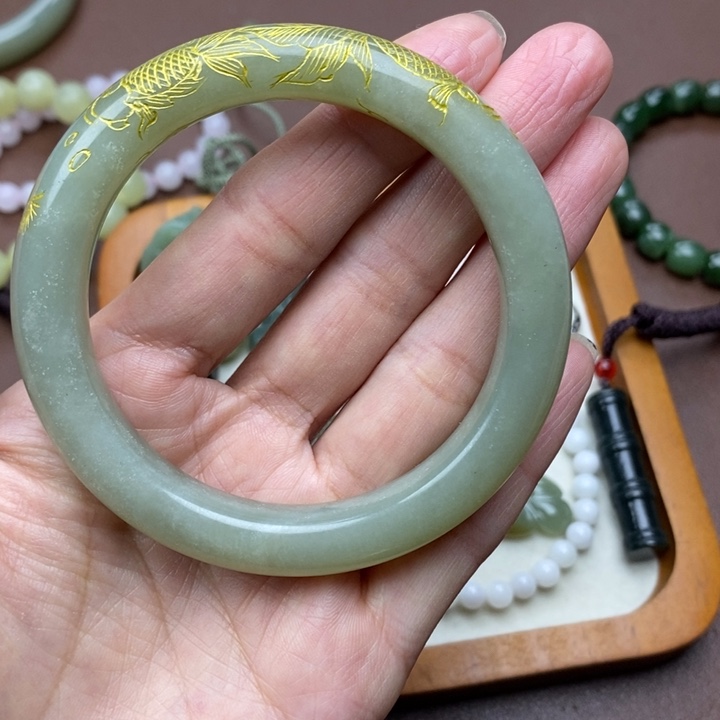 和田玉未镶嵌颈饰58.59