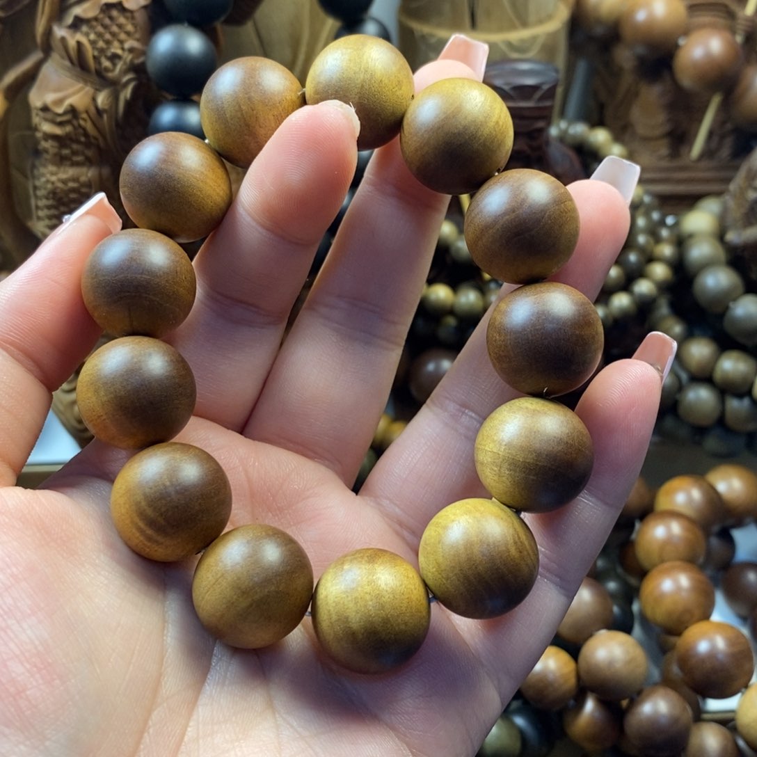 檀香木无事牌1.8虎皮奶香