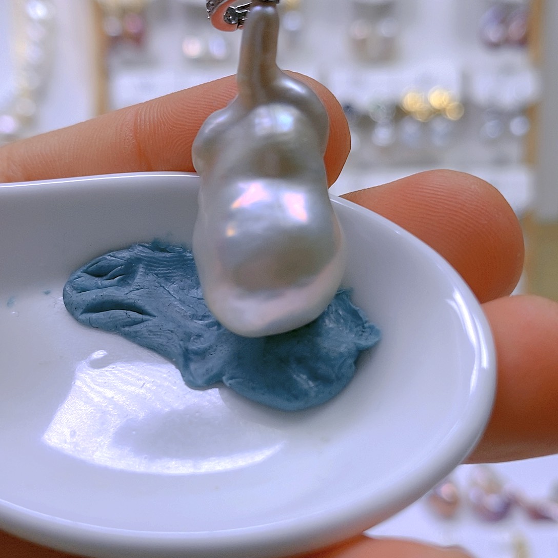 淡水珍珠颈饰合金