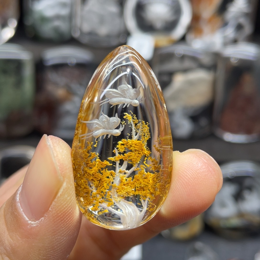 水晶吊坠未镶嵌蝶恋花