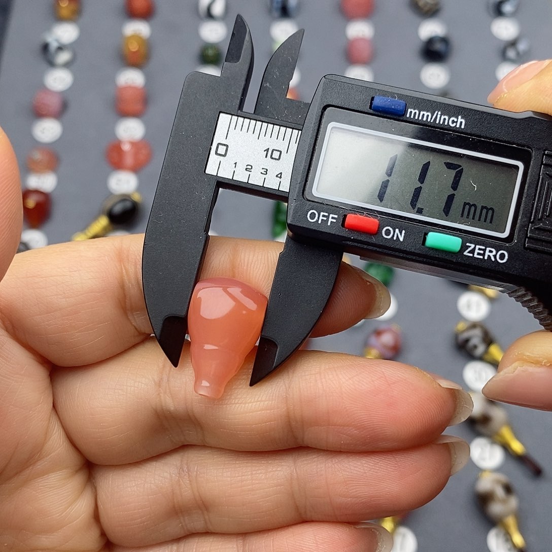 玛瑙/玉髓饰品合金