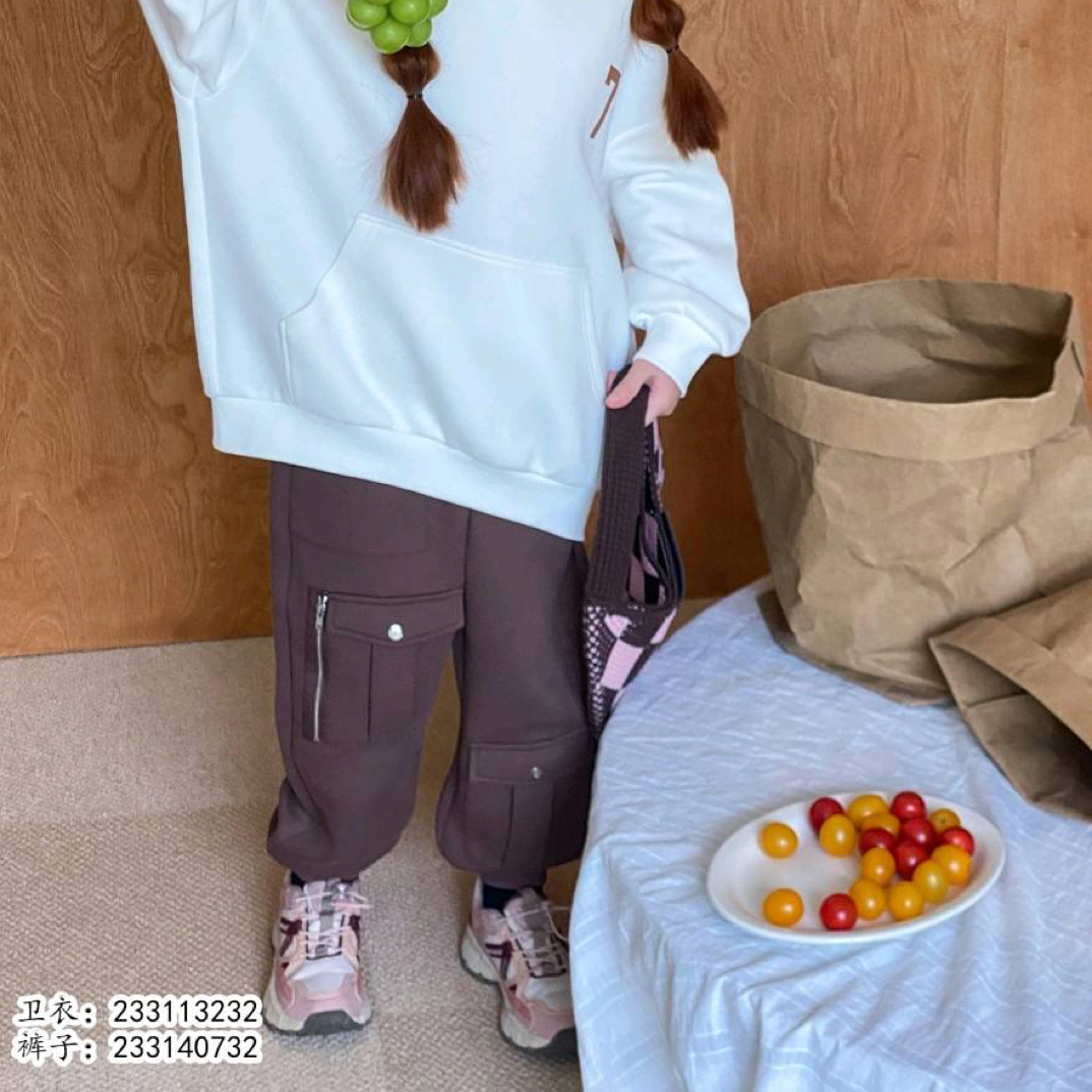 暖家0732款B32童装咖啡色束脚裤子