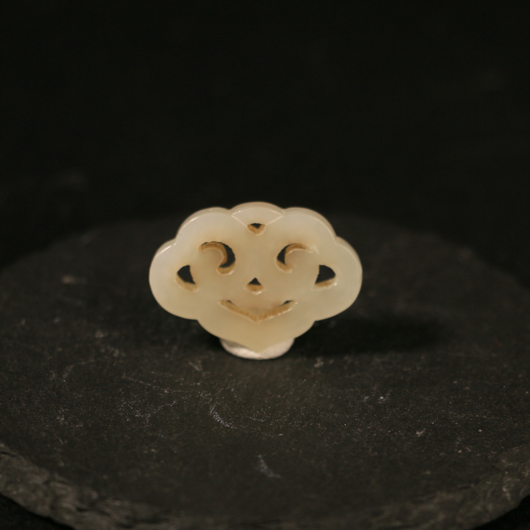 2TBF15-08清 白玉如意坠