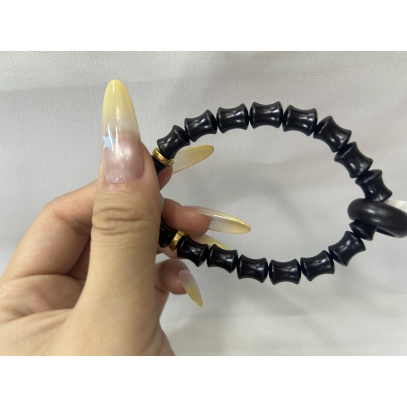 S-0123精选手串搭配无礼盒