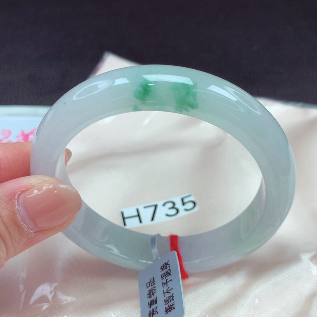 翡翠手镯未镶嵌手镯88