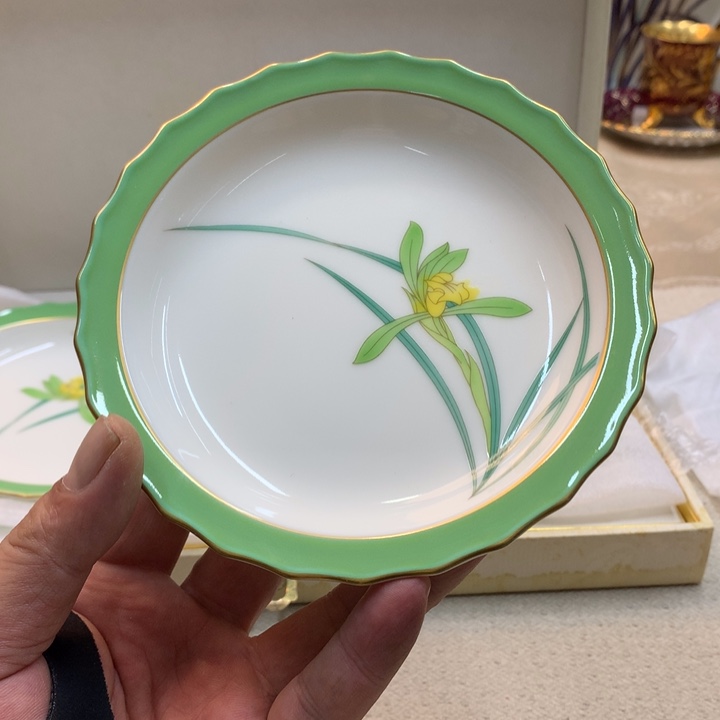 瓷片哈哈哈哈哈哈