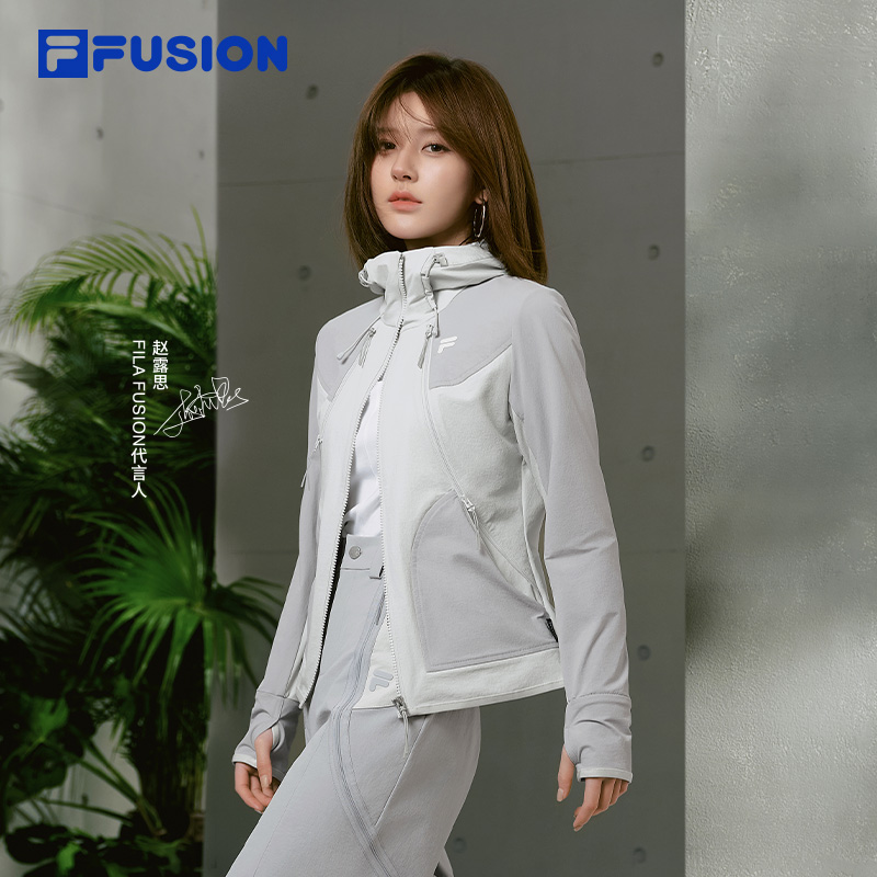 【露思同款】FUSION斐乐潮牌外套女2025春季新款连帽上衣T11W511704