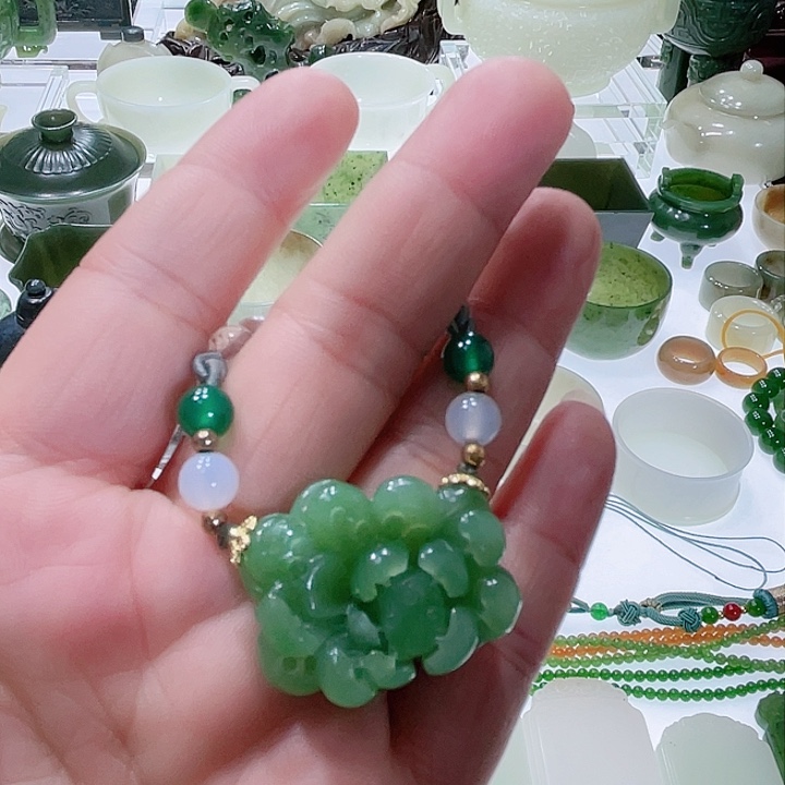 和田玉挂件未镶嵌