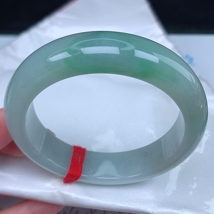 未镶嵌手镯翡翠天然