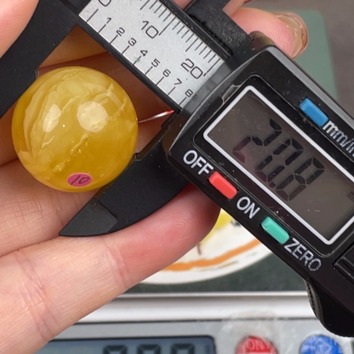 琥珀裸石未镶嵌微瑕1506