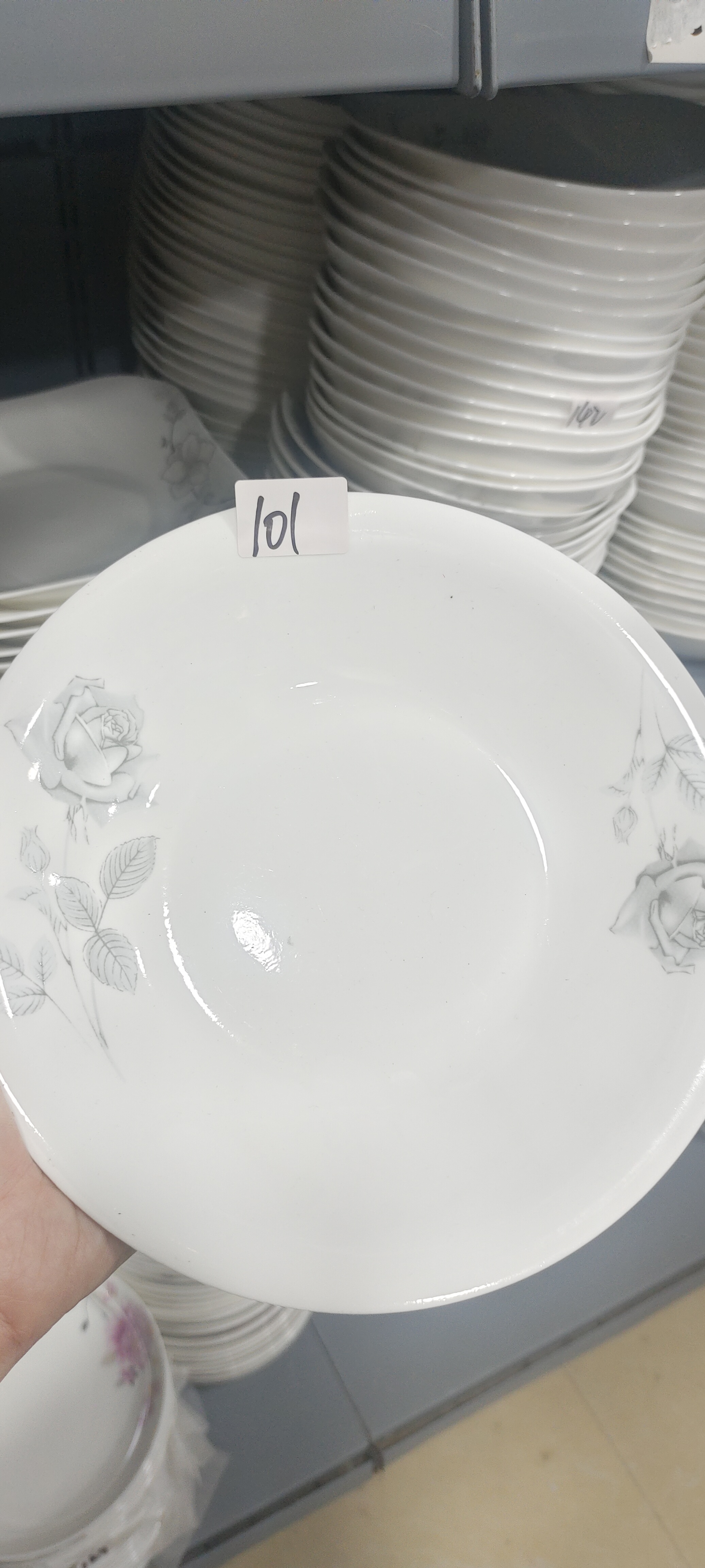 101号4个装8寸美地瓷大品牌窝窝盘深盘，银色玫瑰款