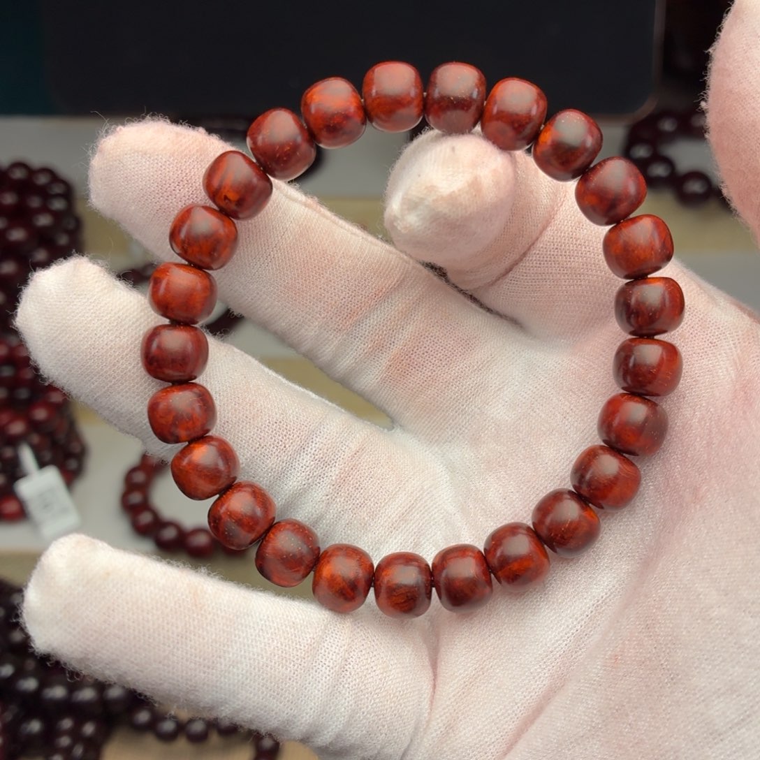 莫***情手串/手链小叶紫檀9✖️10满留疤