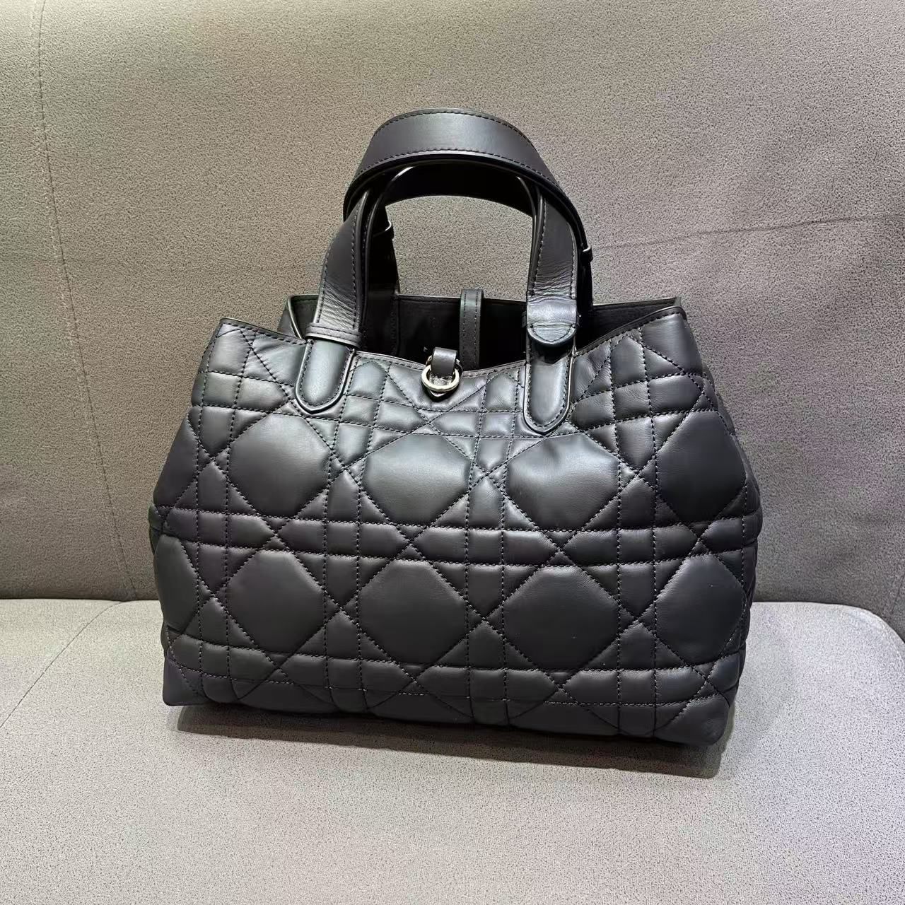 【佳一】高奢真皮女包