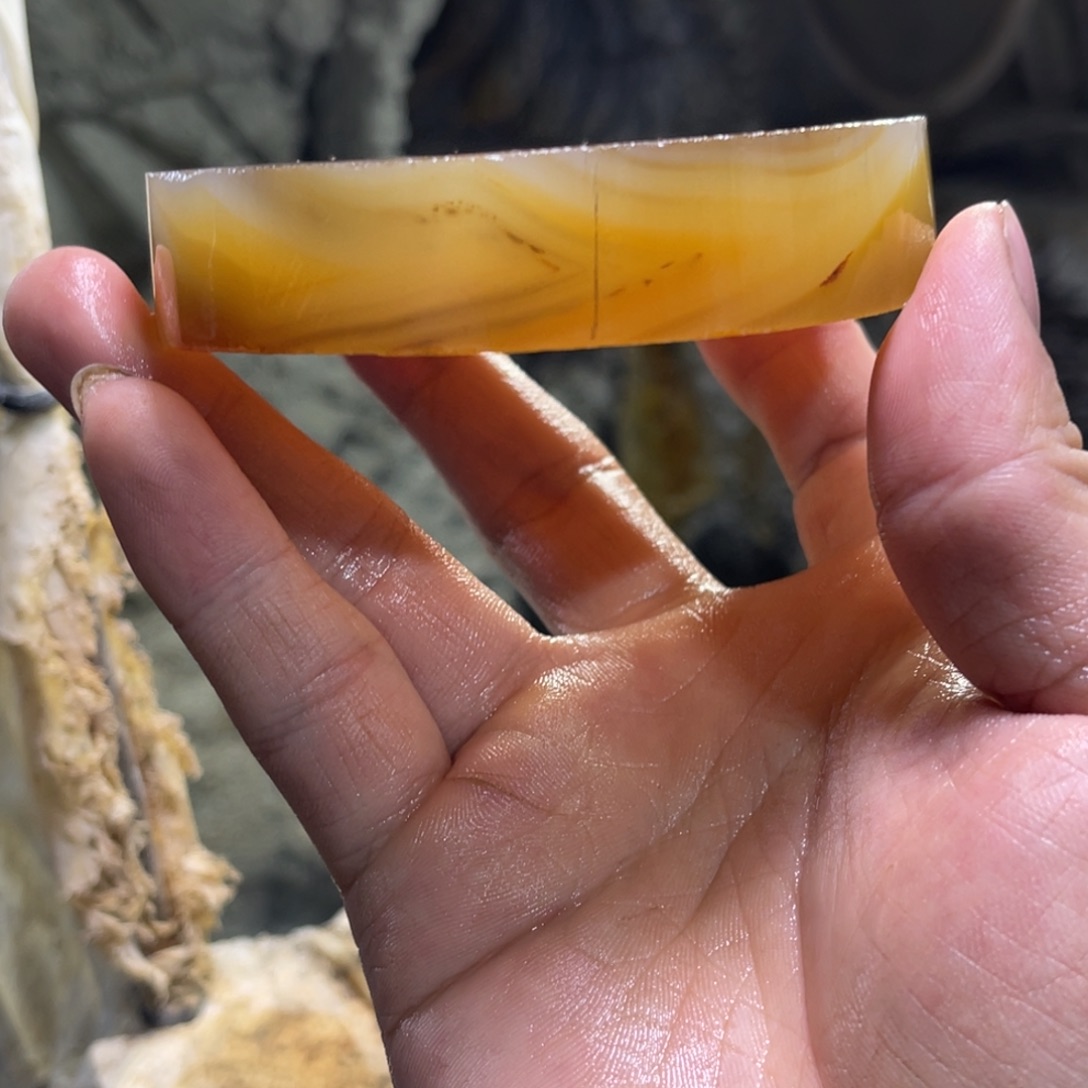 回***前定制玛瑙手镯工费