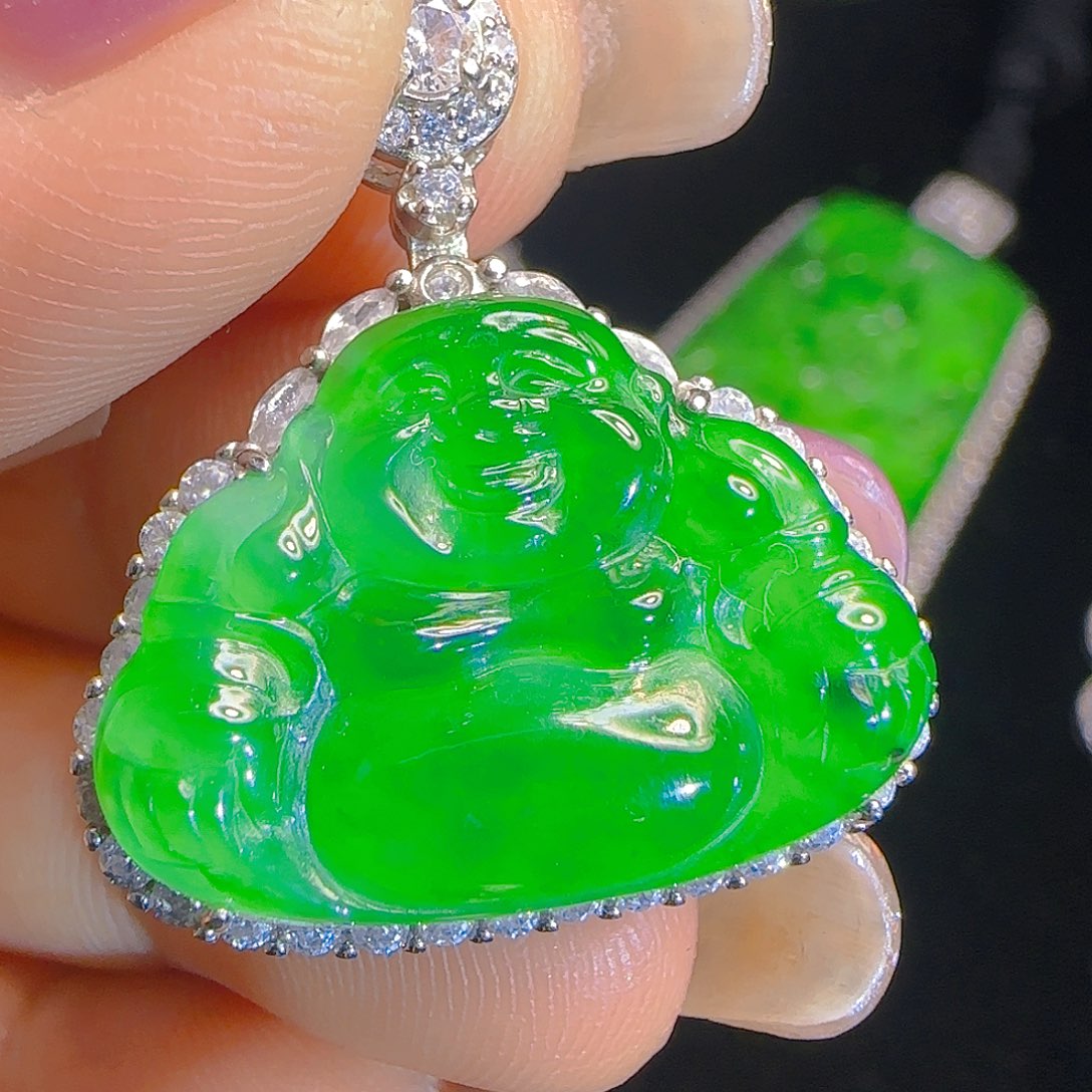 翡翠吊坠(赠链)银S925镶嵌