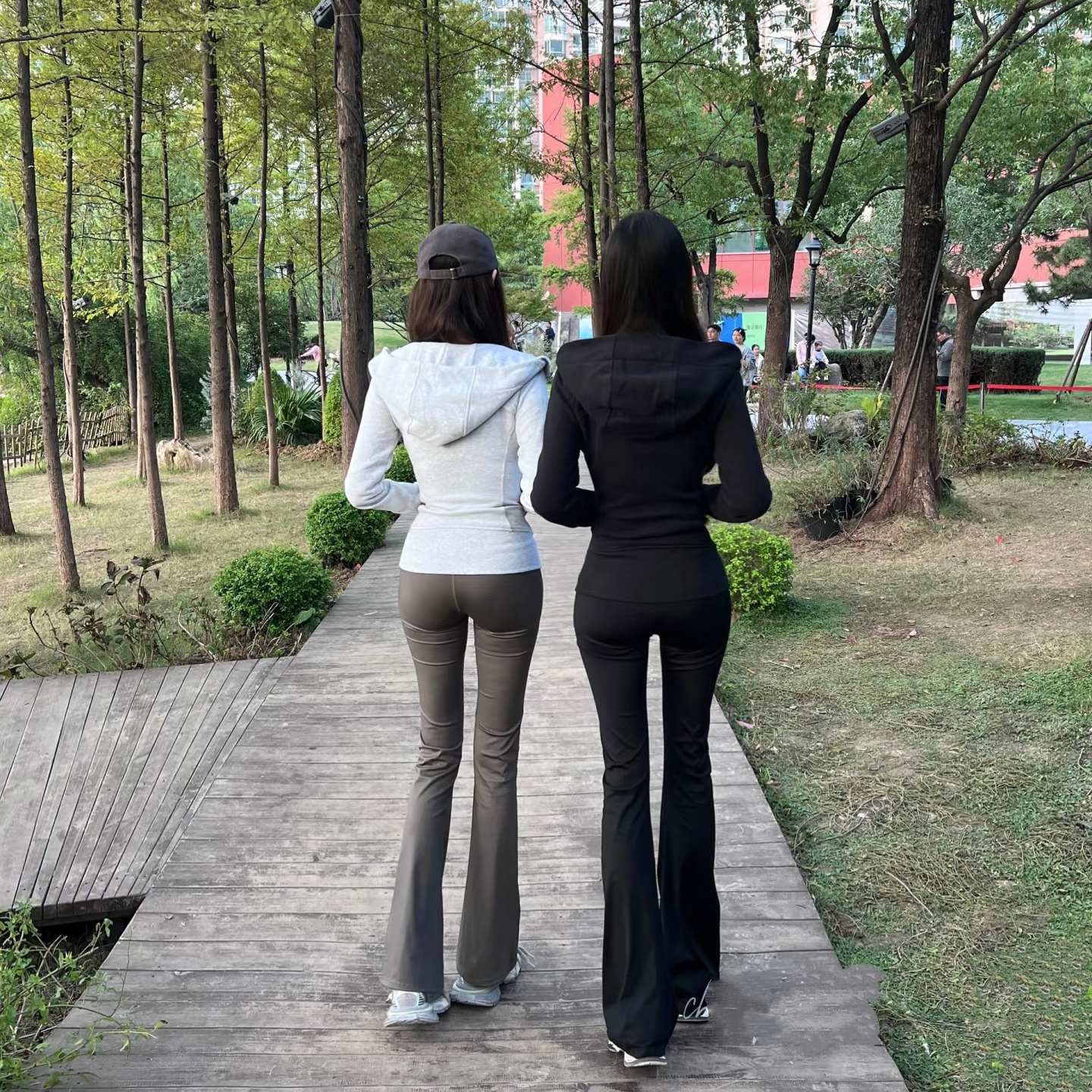 【萨家】SCB连帽加绒卫衣修身显瘦百搭外套