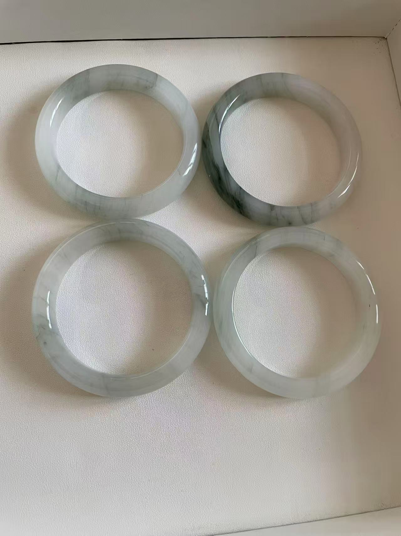 天山翠女款白手镯天然雪翠玉石精美百搭正圆