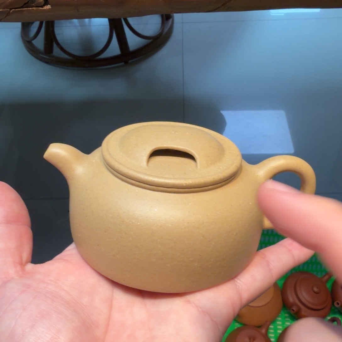 茶杯紫砂小果子市