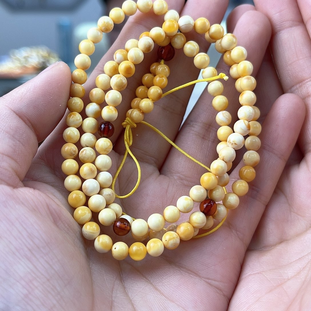 琥珀裸石未镶嵌蜜蜡链子