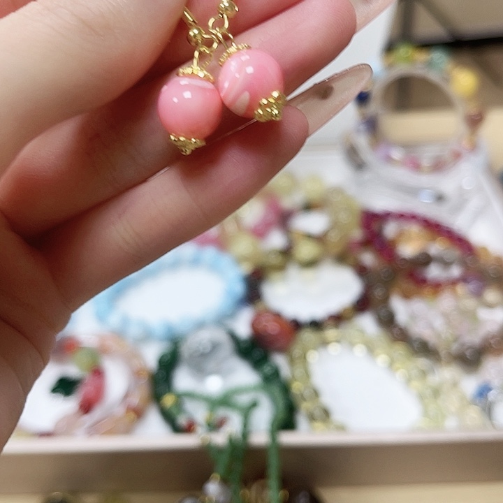 石英石纯铜粉耳饰