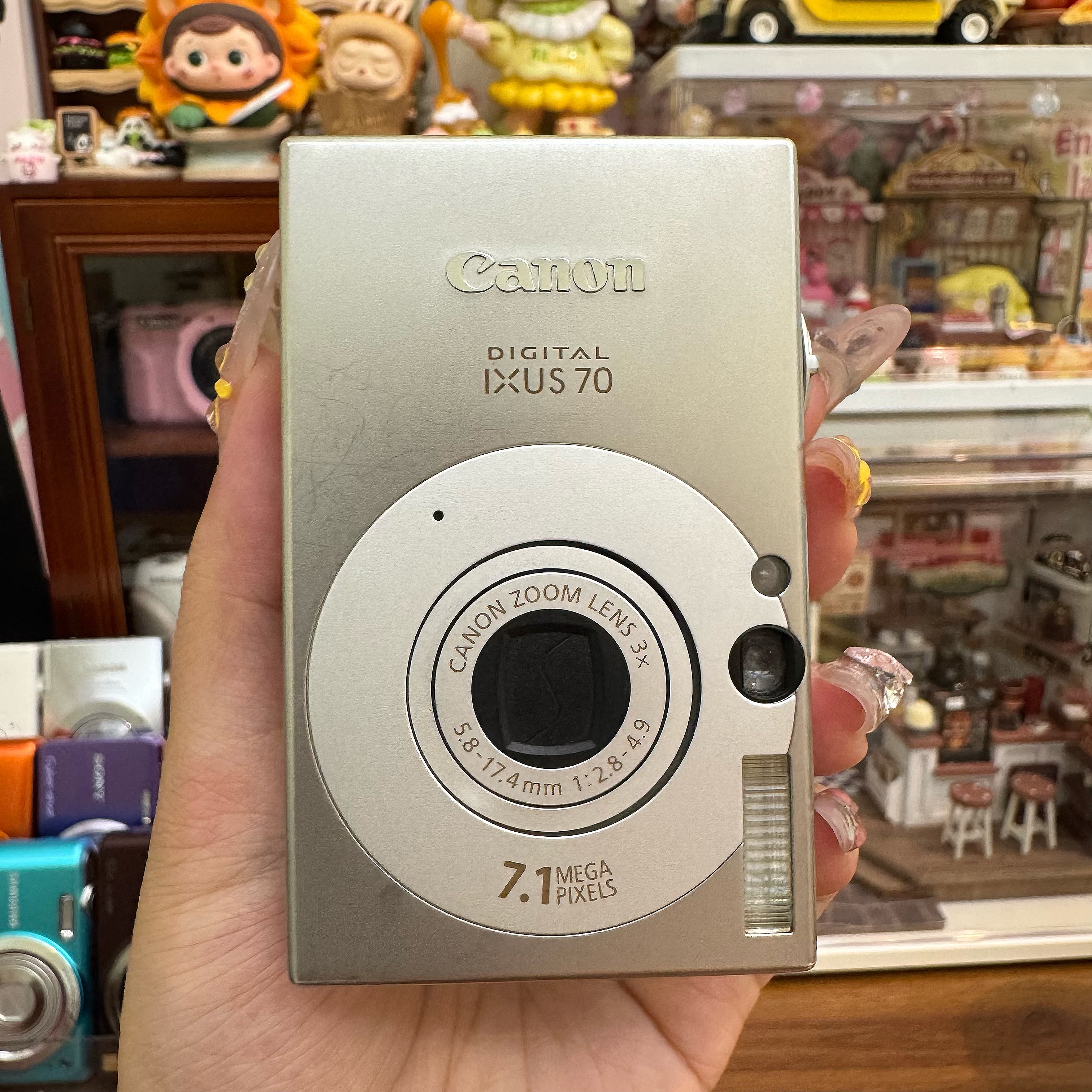 9新 Canon/佳能 IXUS70 710万像素3倍光学变焦