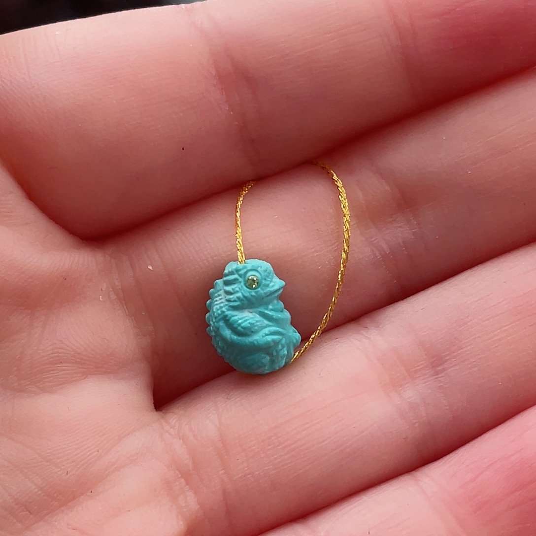 绿松石颈饰未镶嵌