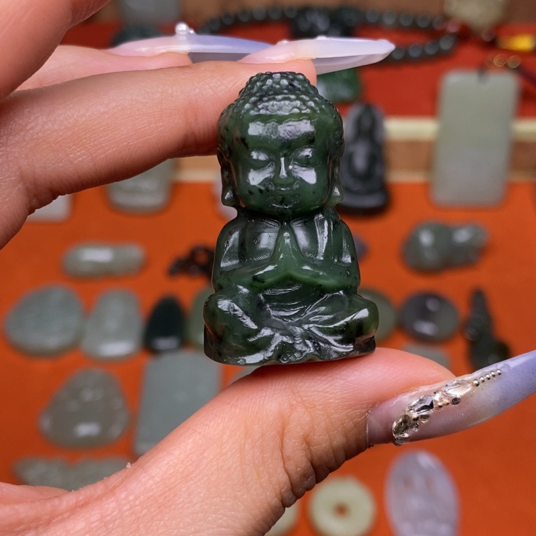 和田玉颈饰未镶嵌穿绳需备注