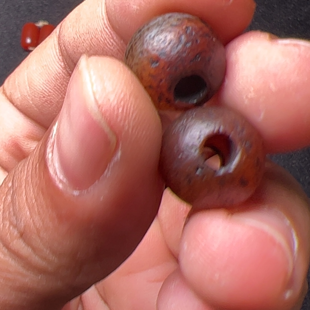 卷***女玛瑙/玉髓未镶嵌配饰