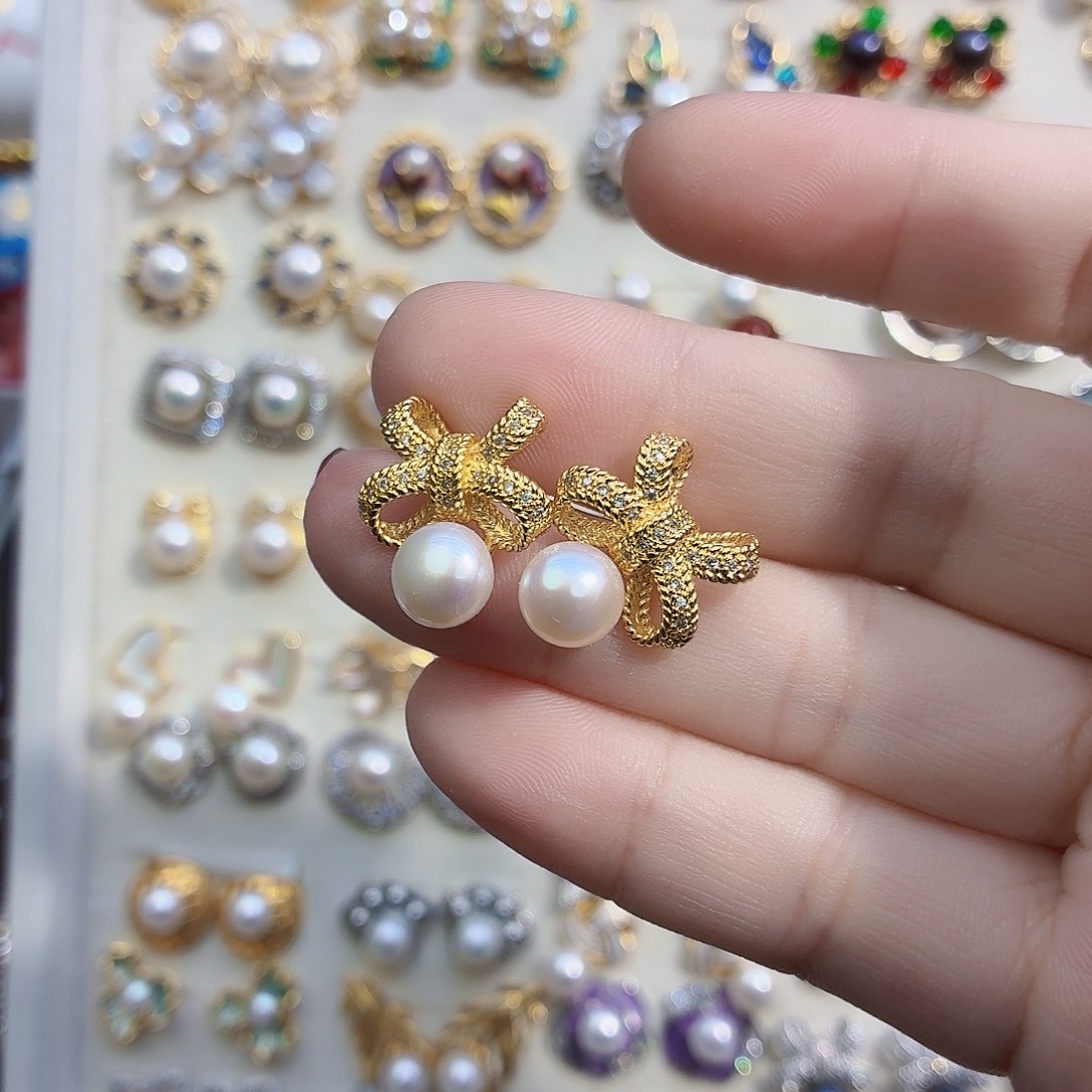 .***o耳饰淡水珍珠合金