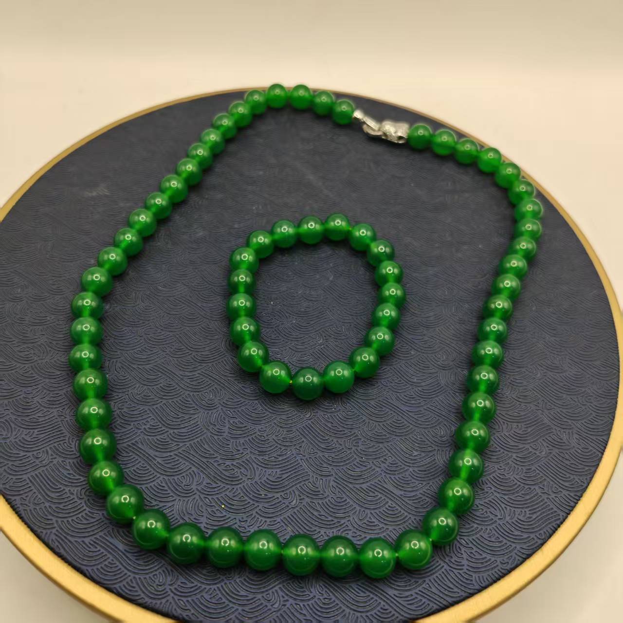 25号X18冻绿色10mm项链