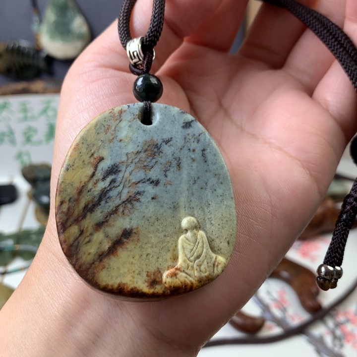 岫岩河磨玉（透闪石质玉）挂件未镶嵌辫****）