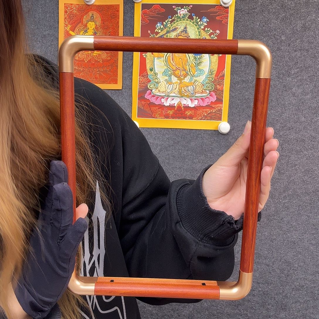 卷轴画纯手绘唐卡文殊加框