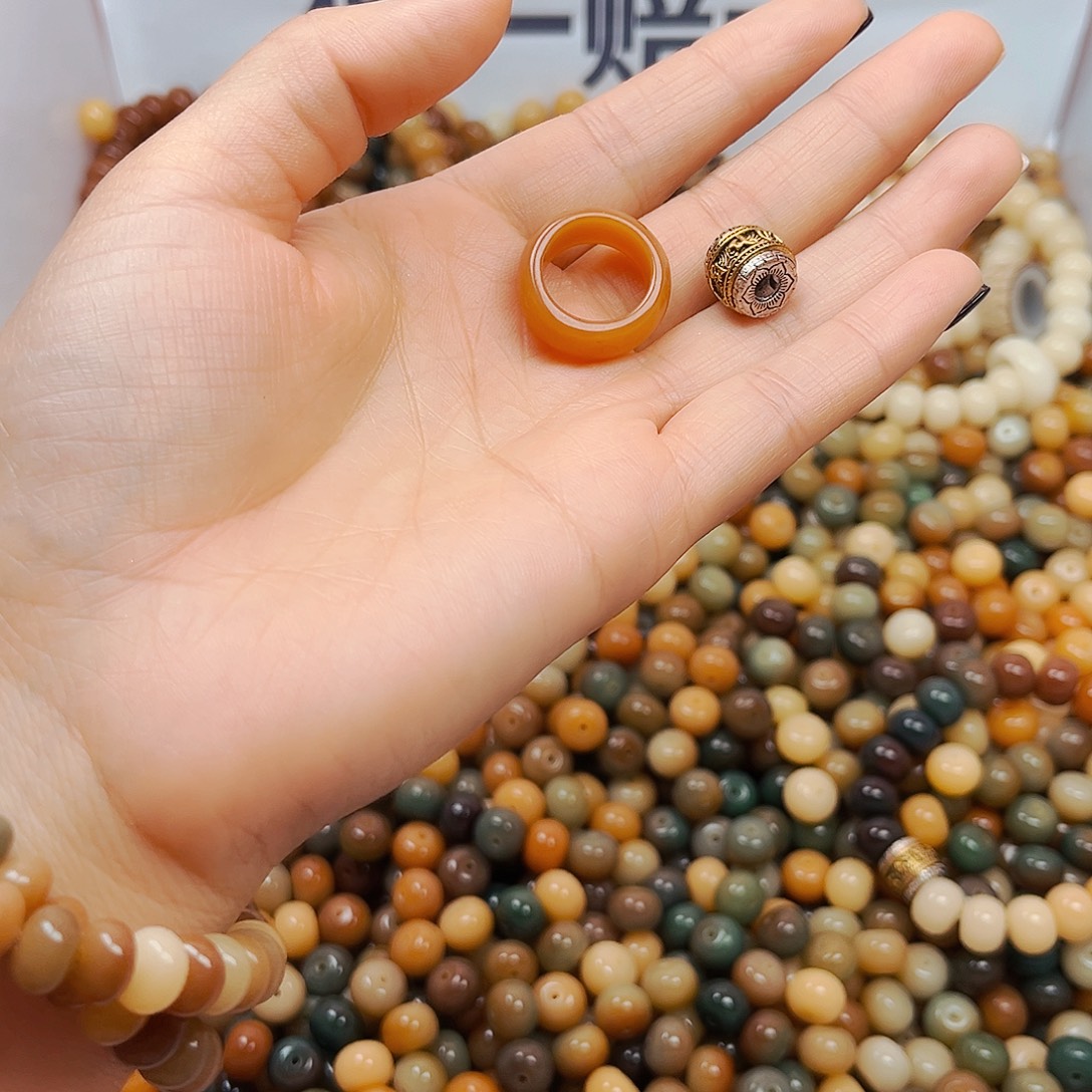吊坠菩提根/象牙果