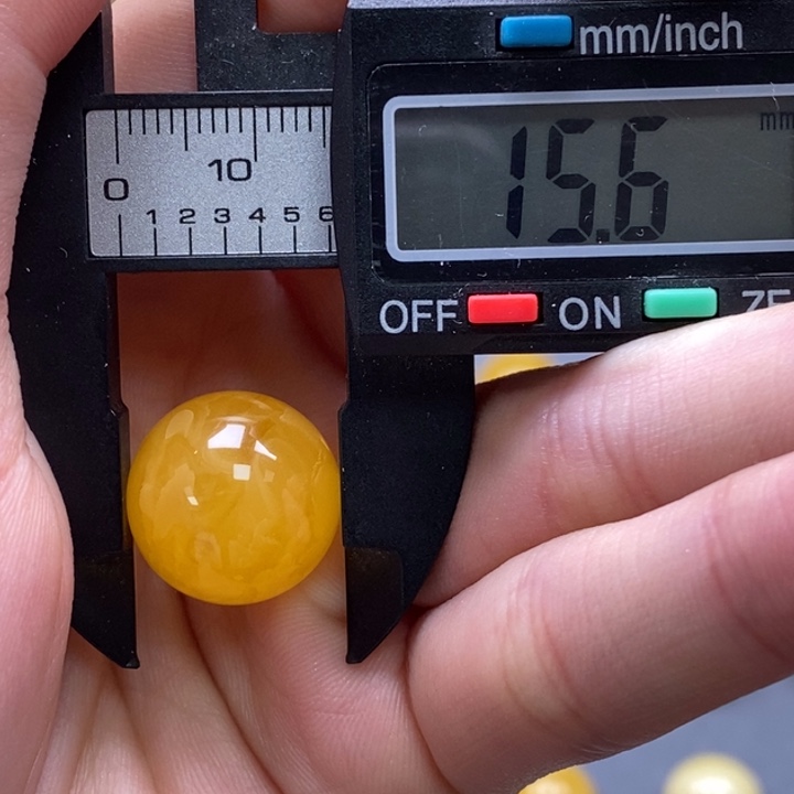 蜜蜡裸石未镶嵌你***.纯天然