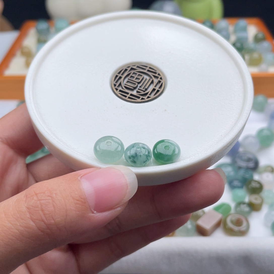 翡翠散珠板*子天然缅甸翡翠a货三颗