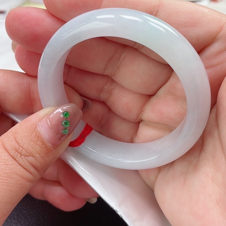 翡翠手镯未镶嵌缅甸翡翠手镯51圈