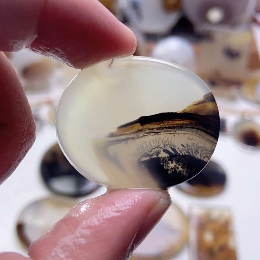 【闪购商品】玛瑙/玉髓颈饰未镶嵌幕*