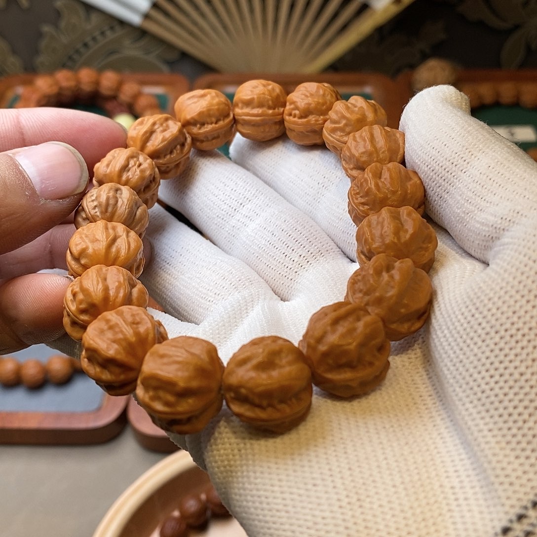 文玩核桃手串京八棱