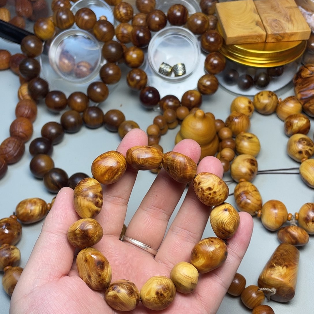 F***i柏木（崖柏）太行崖柏瘤疤随行手串