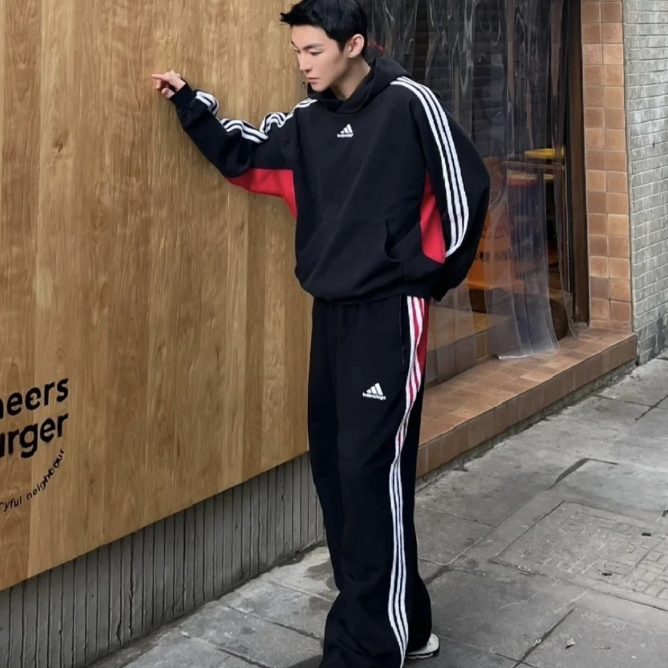 99新 Balenciaga/巴黎世家 5366/字母印花阔腿针织运动裤/M码