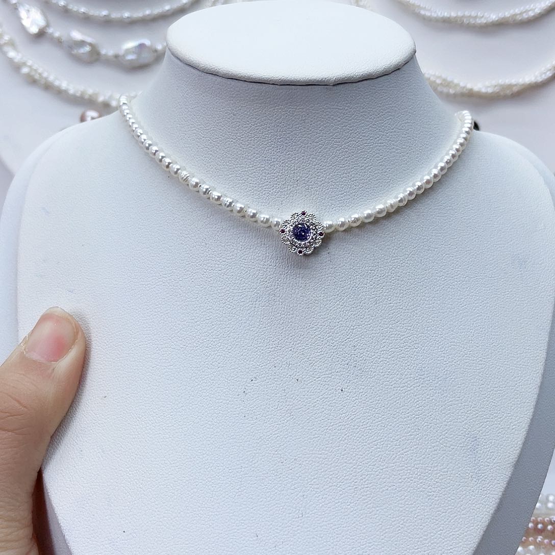 颈饰银S925镶嵌淡水珍珠