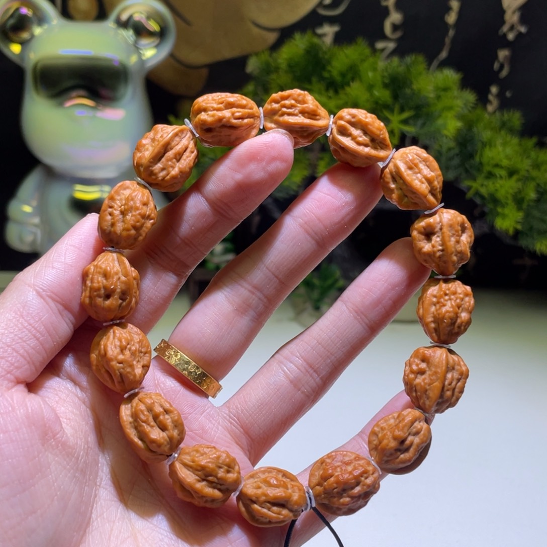 L***n把件文玩核桃文玩核桃小金蝉