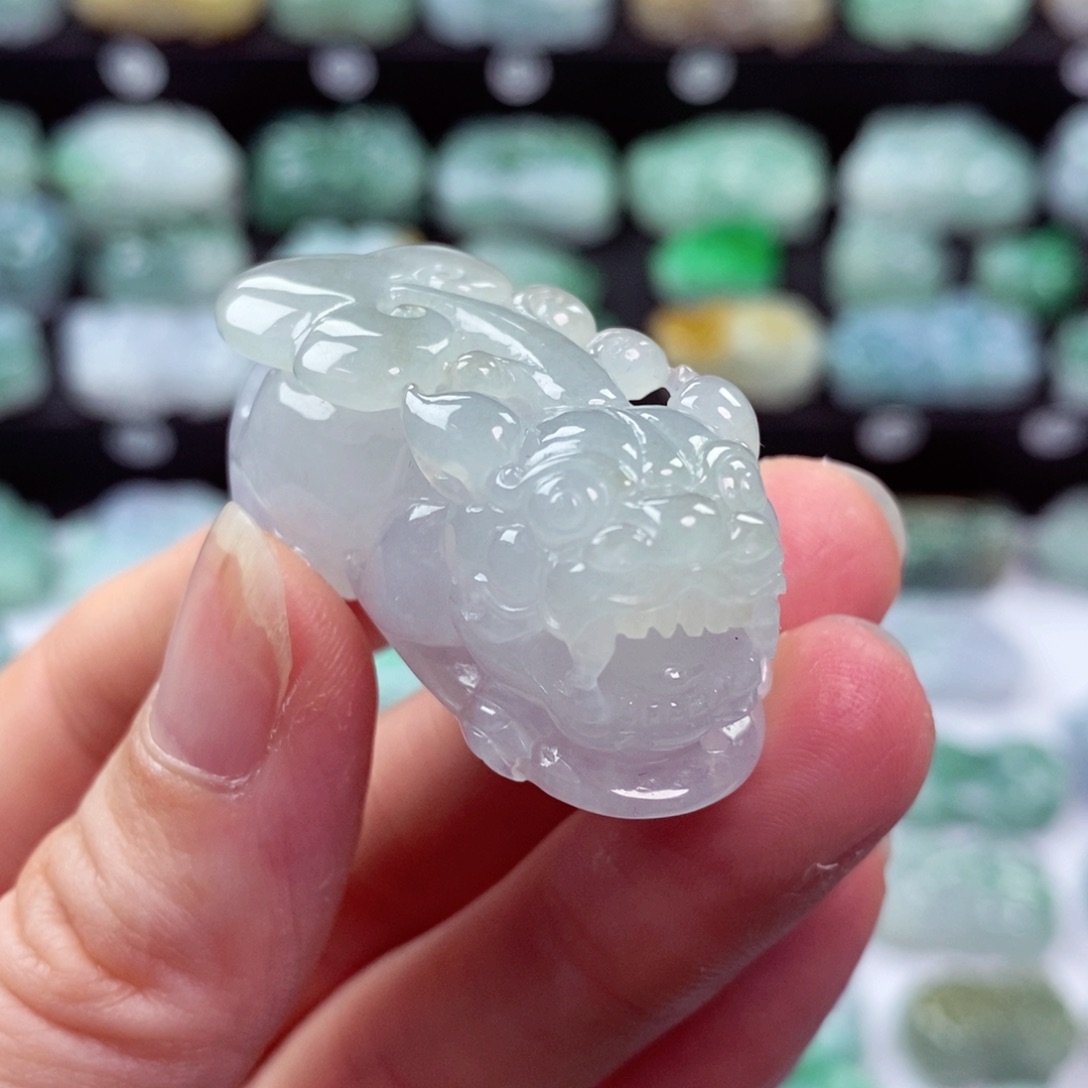 翡翠颈饰未镶嵌天然