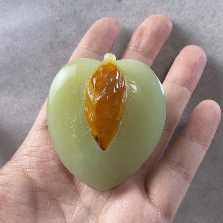 岫玉手把件未镶嵌