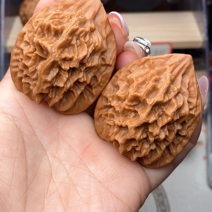 核桃把件龙鳞核桃