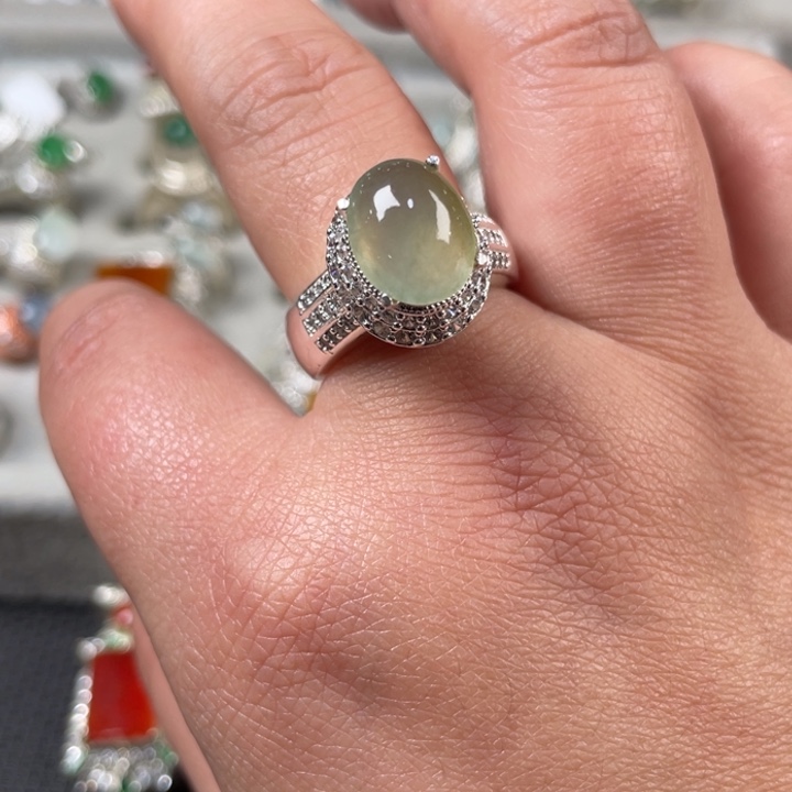 翡翠未镶嵌戒指缅甸天然翡翠