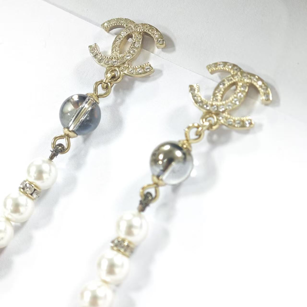 未使用 Chanel/香奈儿 彩色多宝琉璃双 c 耳线百搭