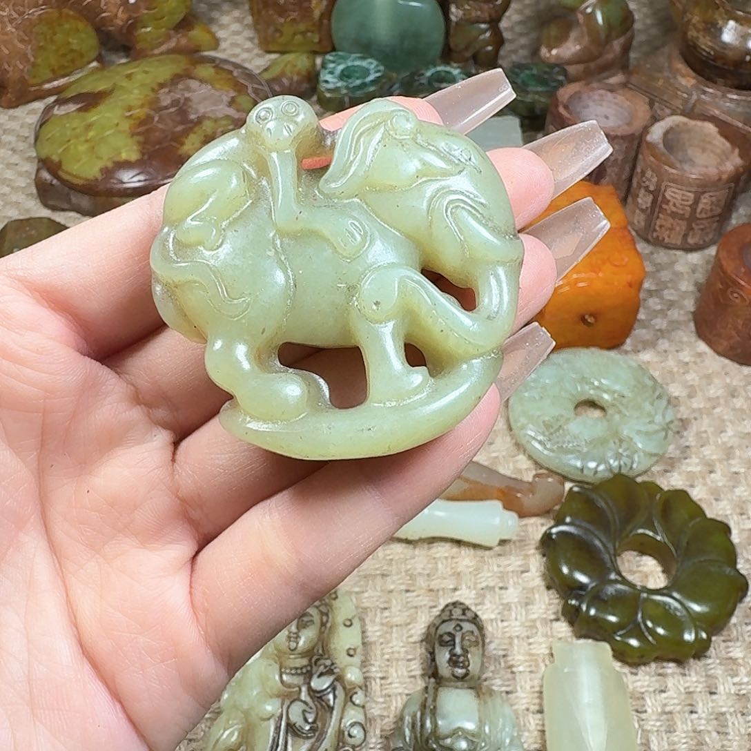 白玉菩提吊坠挂件